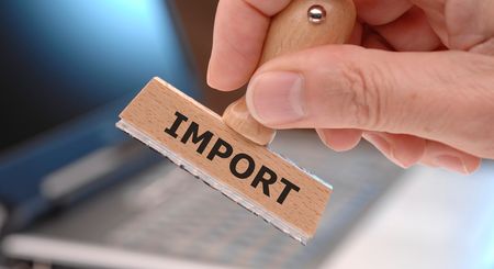 Customs Clearance in Russia: What Your Buyer Will Ask You For Before the Goods Ship