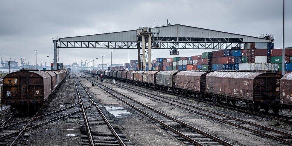 Rail Fertiliser Exports Hit a Record 3.7 Mln Tonnes in July: What It Means for Your Shipments to Russia