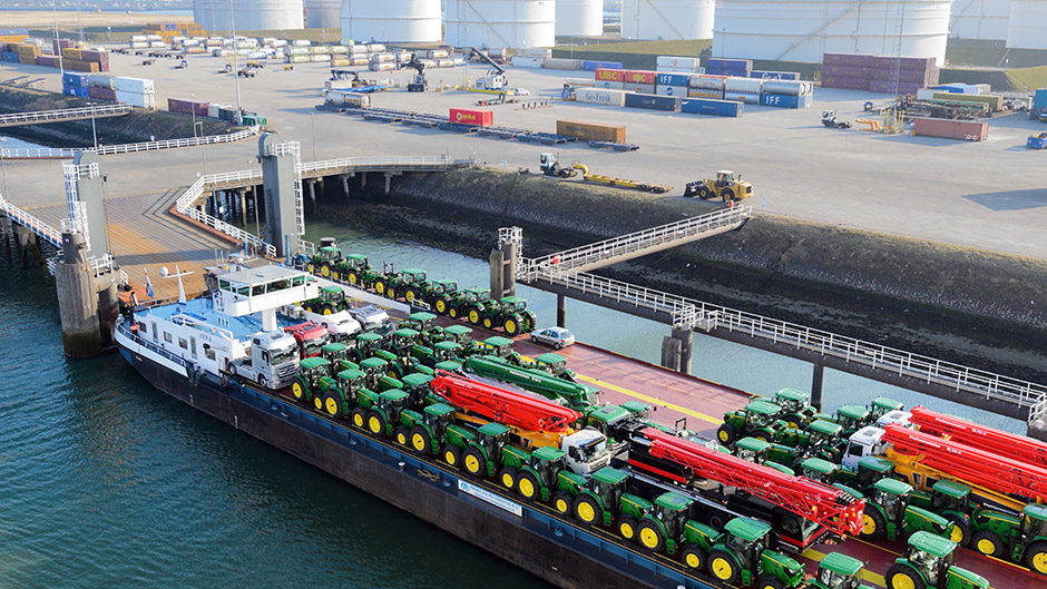 Ocean freight to Russia: how the rate on your shipment is built and what your buyer will ask for